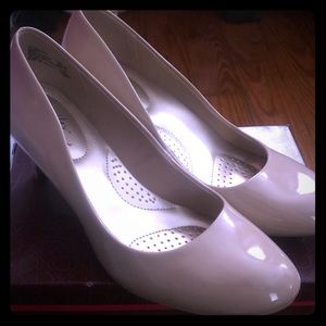 Women’s stilettos